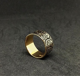 Оригинальное массивное кольцо из золота 583 пробы